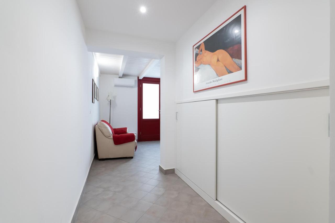 Woodenloft14 Apartment คาตาเนีย ภายนอก รูปภาพ