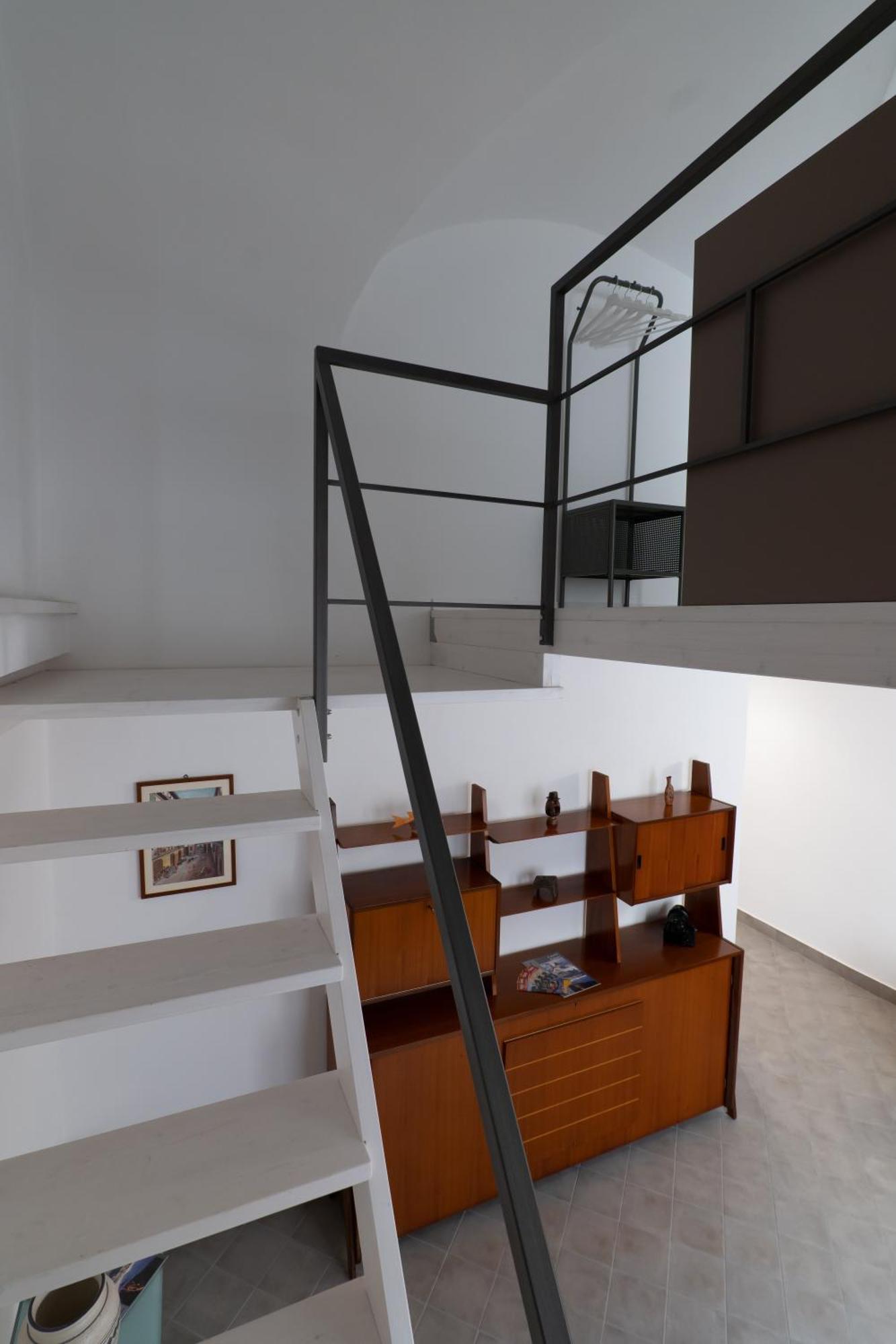 Woodenloft14 Apartment คาตาเนีย ภายนอก รูปภาพ